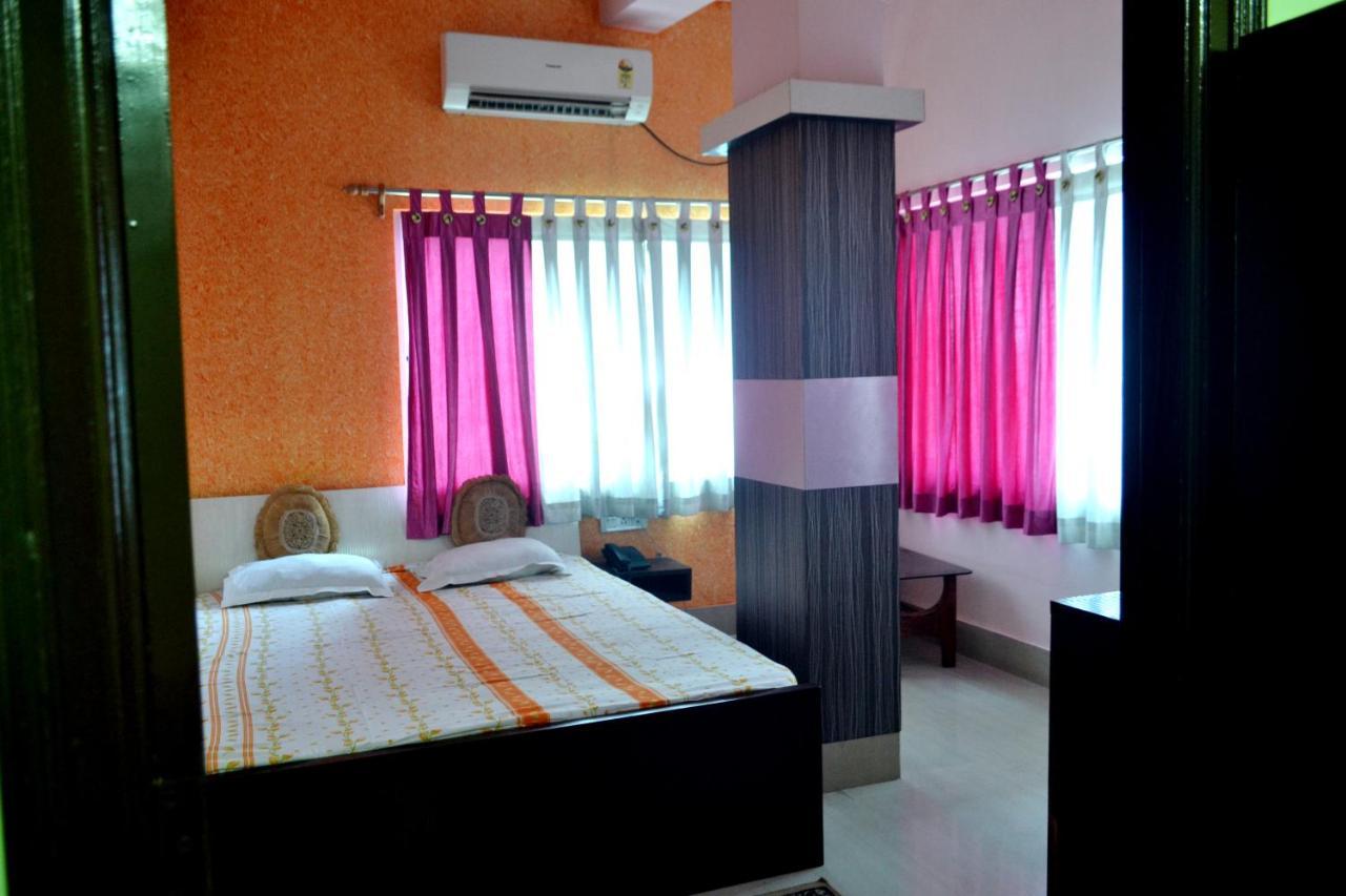 Hotel Sagnik Murshidabad Luaran gambar