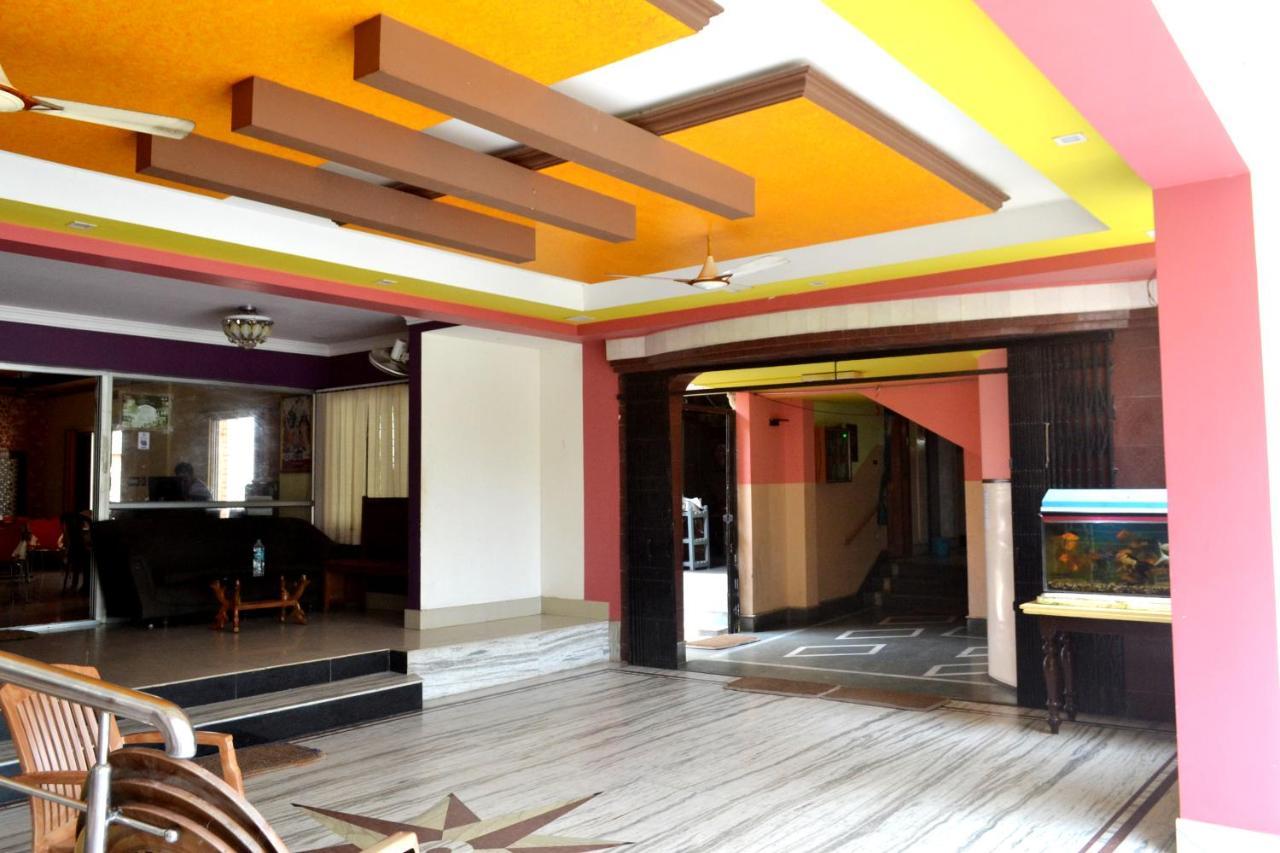 Hotel Sagnik Murshidabad Luaran gambar