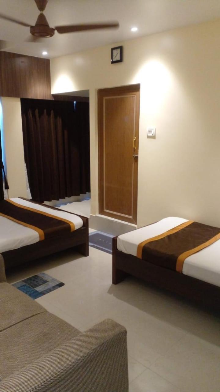 Hotel Sagnik Murshidabad Luaran gambar