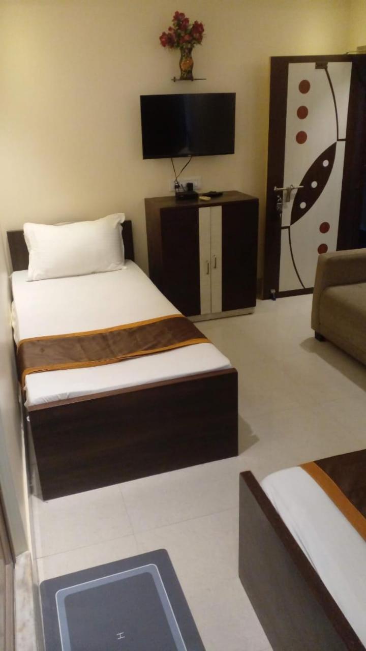 Hotel Sagnik Murshidabad Luaran gambar