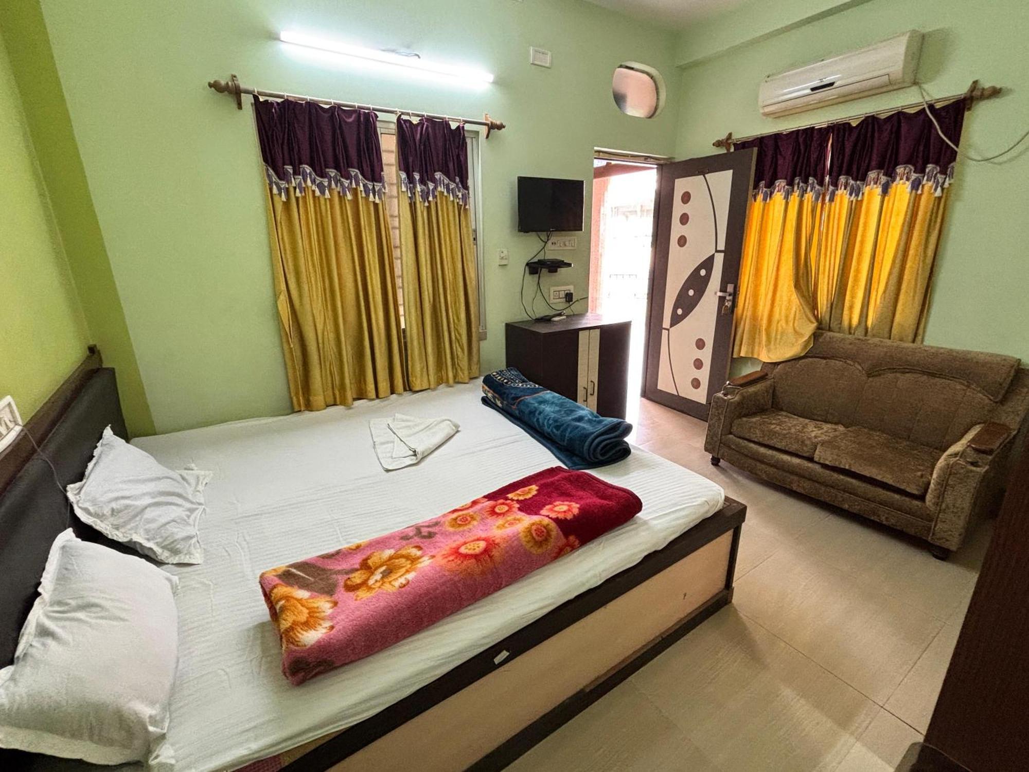 Hotel Sagnik Murshidabad Luaran gambar